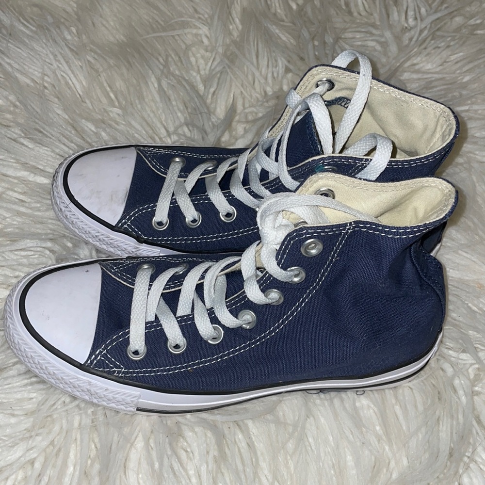 High top Navy Converse